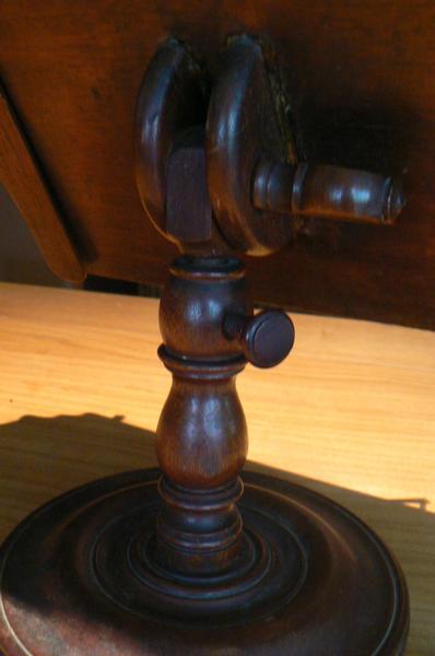 English mahogany adjustable book stand c.1910