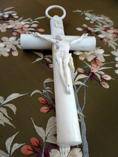 French antique Christ ivory crucifix c.1880