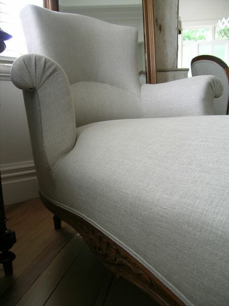 Walnut Chaise Longue
