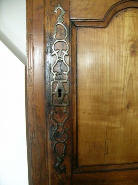 Cherrywood LXV style homme debout c.1800