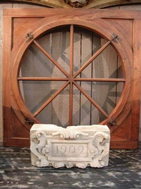Pine round window frame c.1900