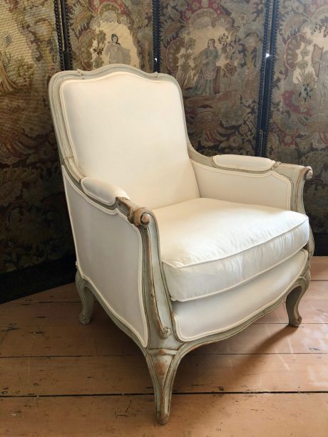 Smart pair of 1920's Parisian bergeres