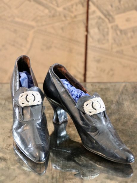 Antique Edwardian heeled shoes c.1910
