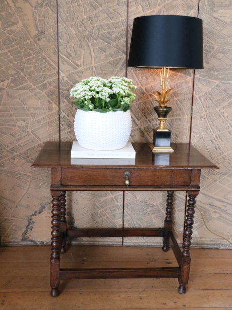 Late 17th century English oak side table