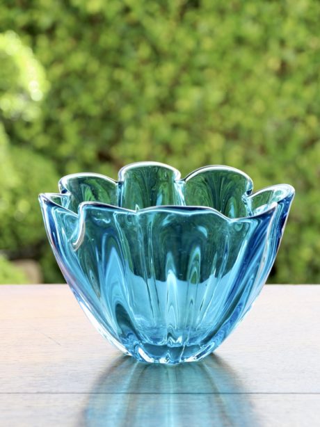 Hineri Iwatsu Fazzoletto art glass vase