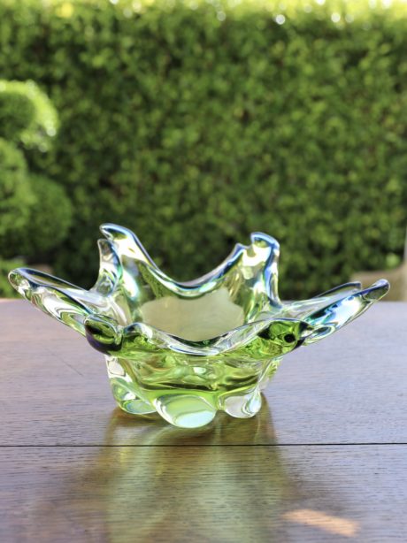 Iwatsu Art Glass bowl c.1950/60