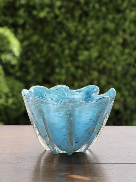 Blue and white Japanese Hineri Iwatsu Art Glass Bowl