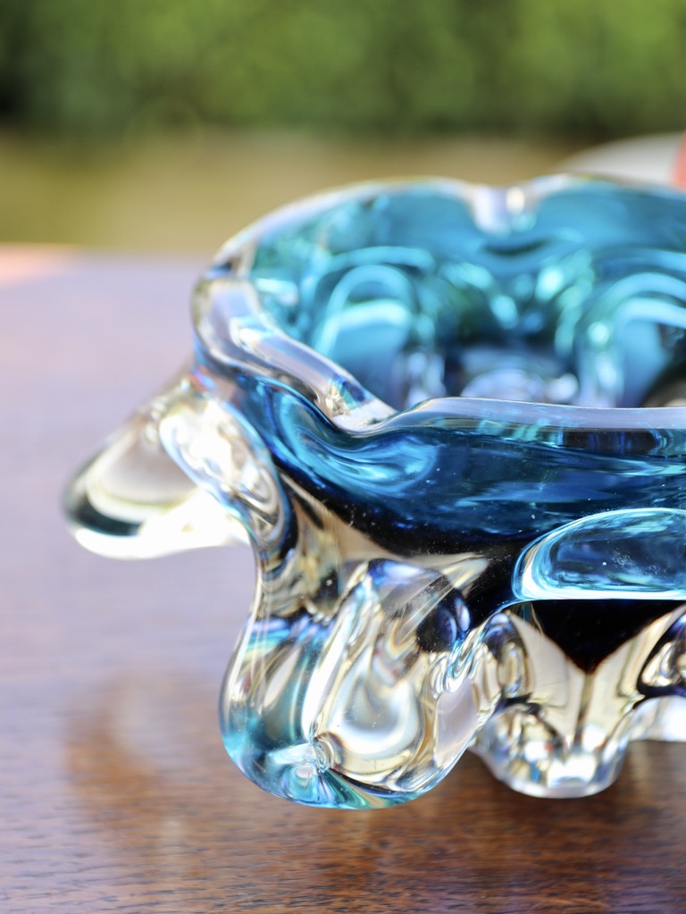 Vintage Murano blue and clear glass ashtray – European Antiques