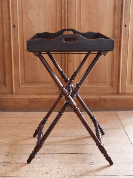 An antique English oak butlers tray