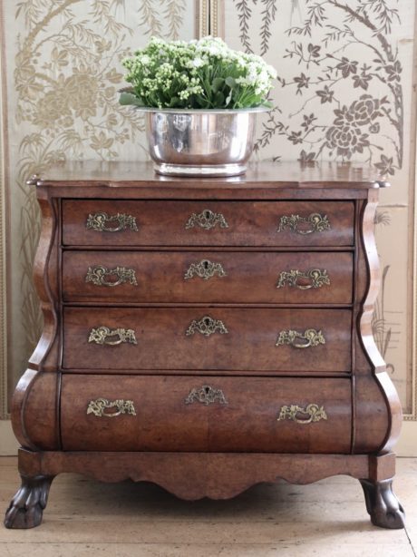 18th century Dutch bombe commode