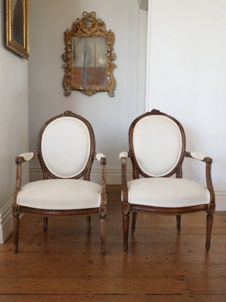 Pair of French antique Grisaille Fauteuils c.1820